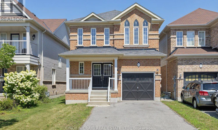 82 Dewell Crescent