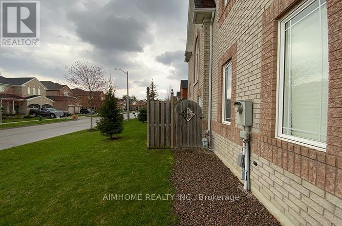 117 Snively Street, Richmond Hill, ON, L4E 4N9 - 8