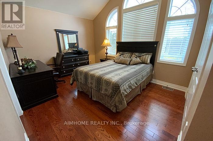 117 Snively Street, Richmond Hill, ON, L4E 4N9 - 4