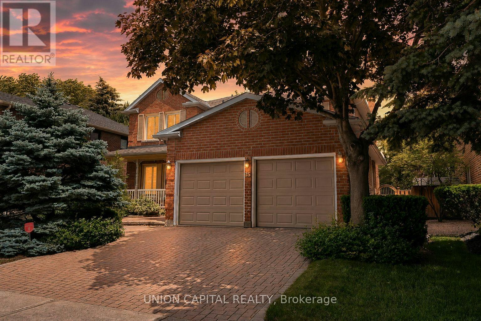 35 Mccarty Crescent, Markham, ON, L3P 4R4