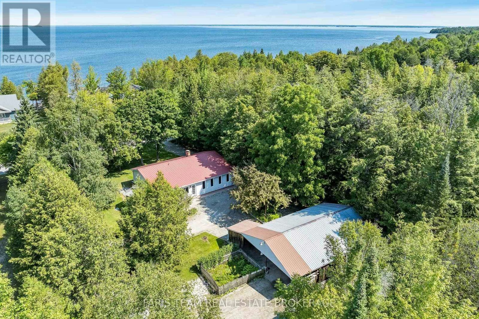 2554 Champlain Road, Tiny, ON, L9M 0C3