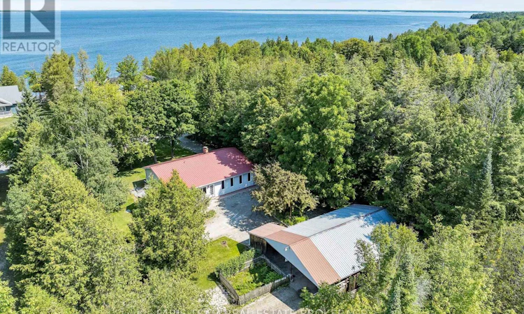 2554 Champlain Road