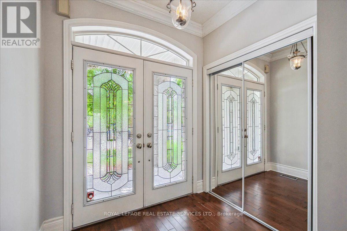 54 Stonebrook Crescent, Halton Hills, ON, L7G 6E5 - 3
