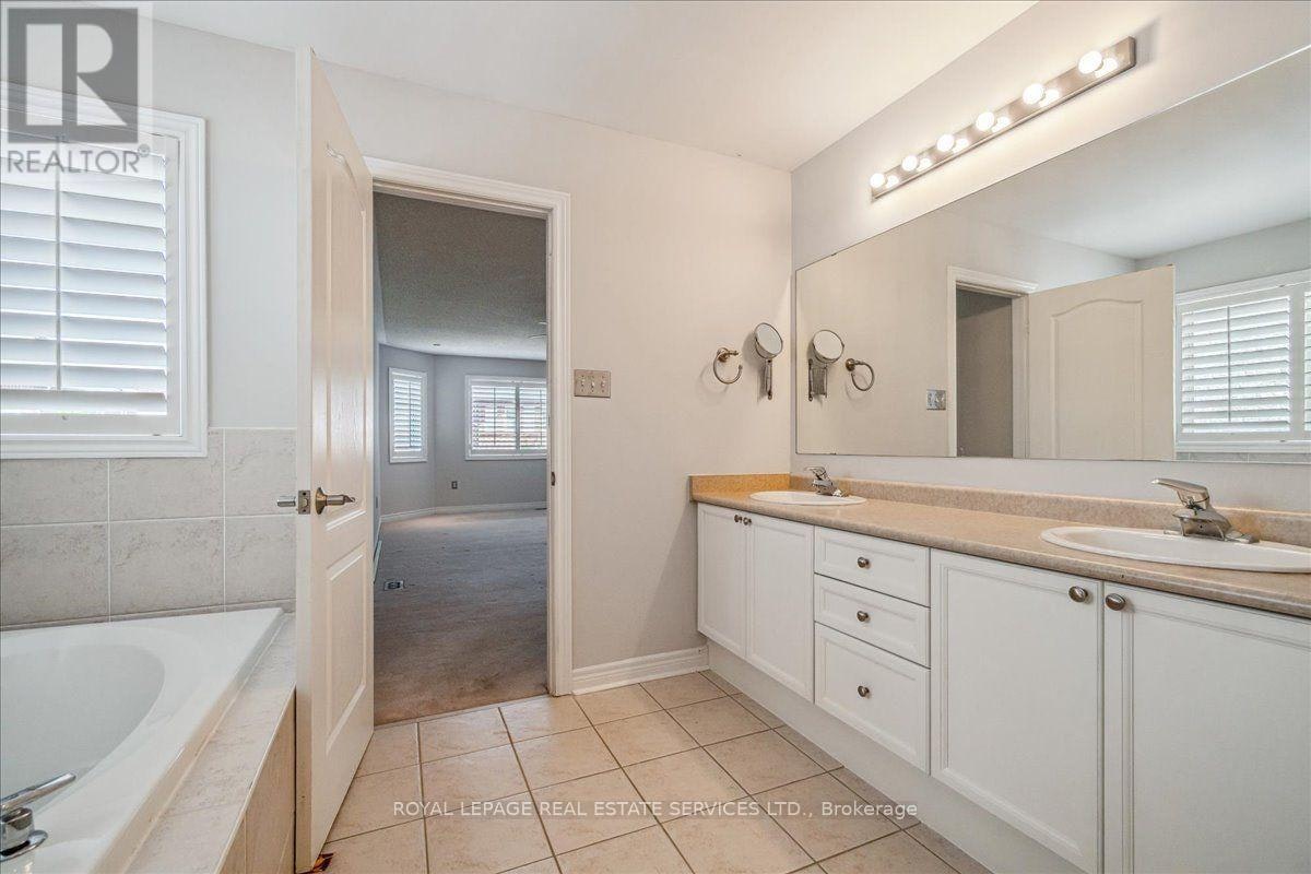 54 Stonebrook Crescent, Halton Hills, ON, L7G 6E5 - 27