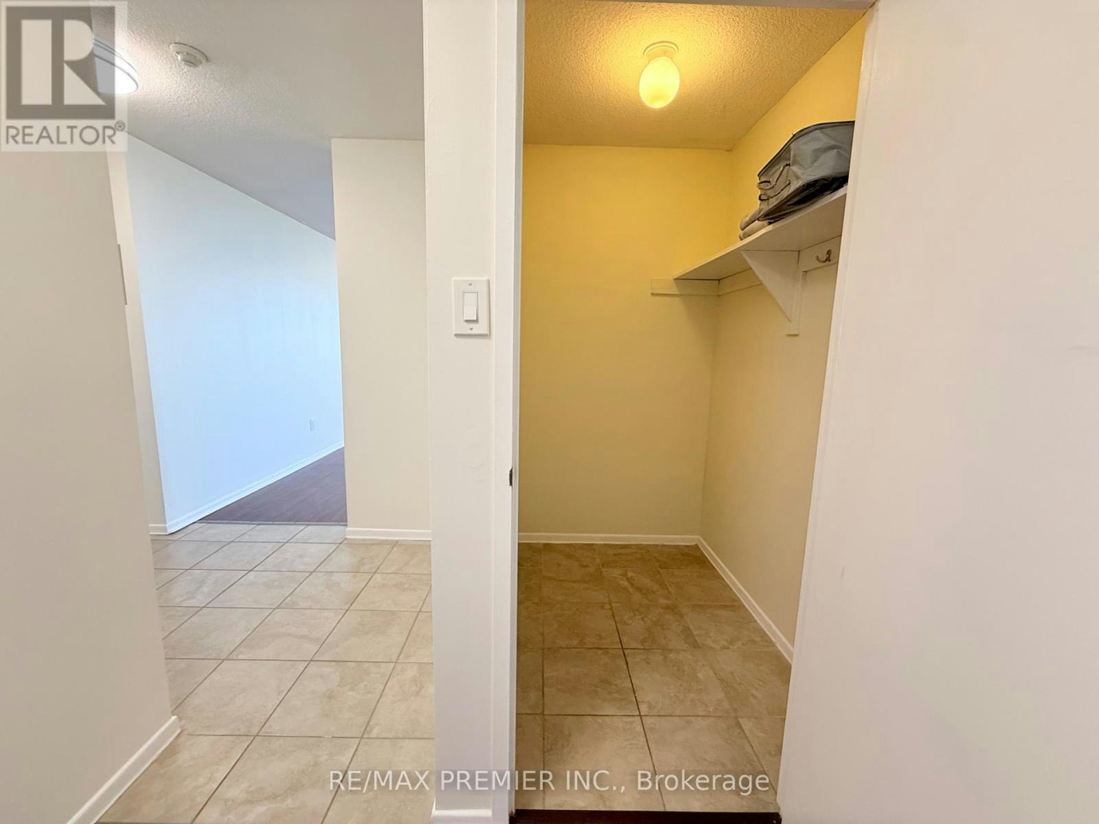 1011-15 Kensington Road, Brampton, ON, L6T 3W2 - 19