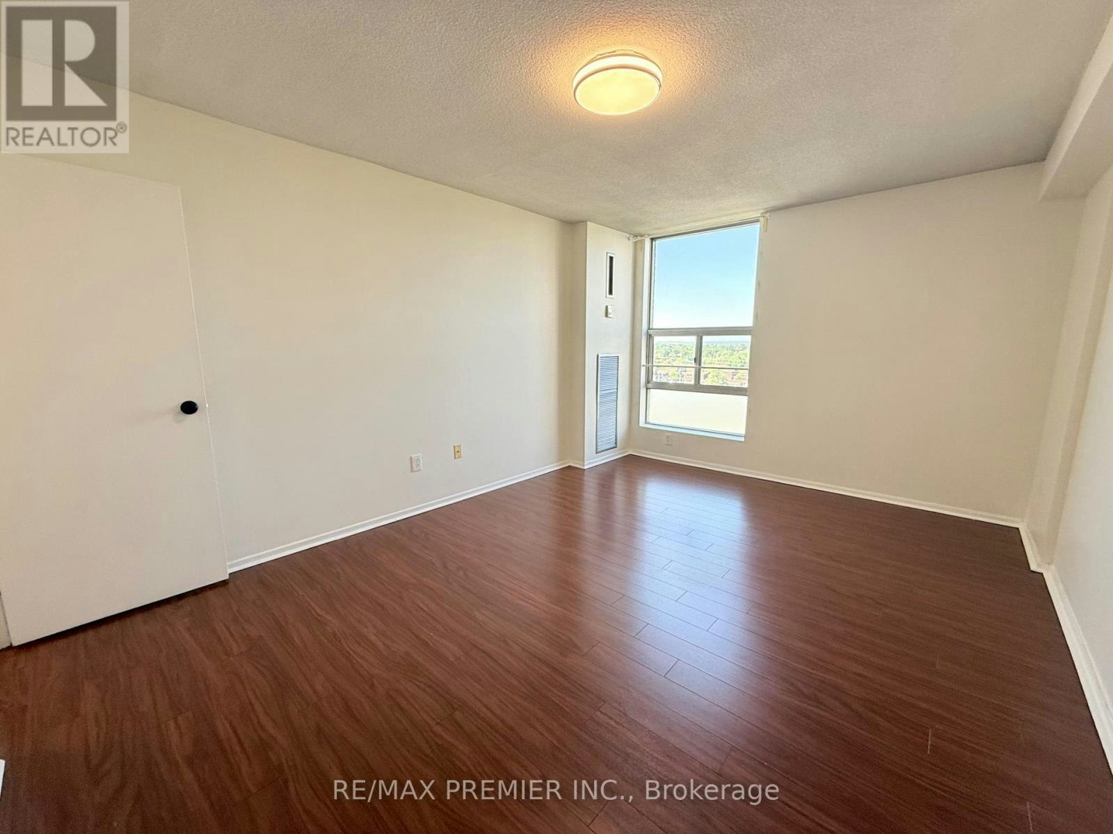 1011-15 Kensington Road, Brampton, ON, L6T 3W2 - 14