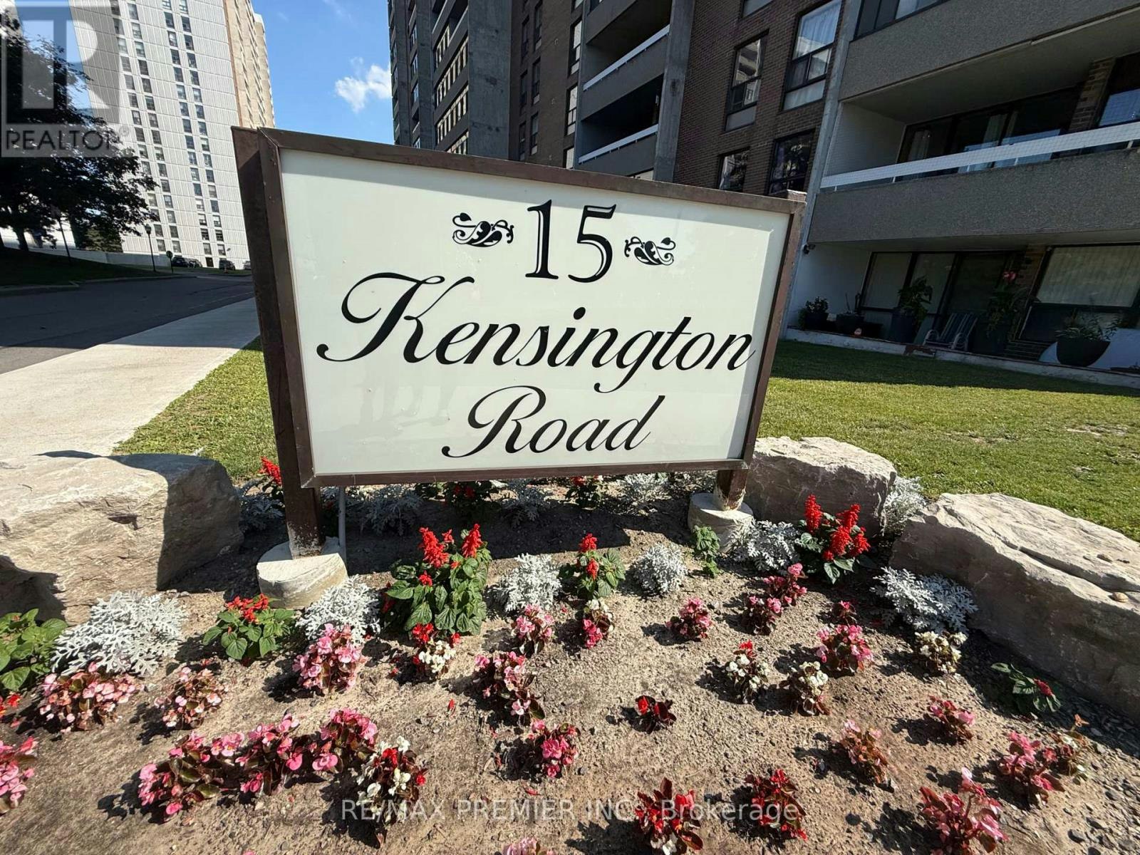 1011-15 Kensington Road, Brampton, ON, L6T 3W2 - 2