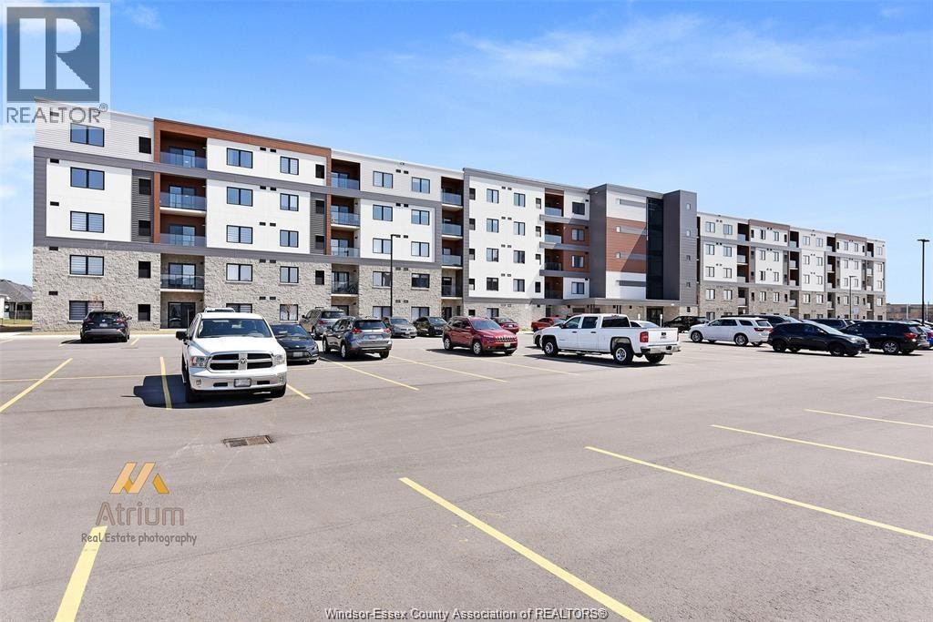 211-2550 Sandwich West Parkway, Lasalle, ON, N9H 0N4