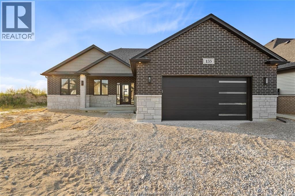 43 Bloomington Way, Chatham-Kent, ON, N7L 0H2
