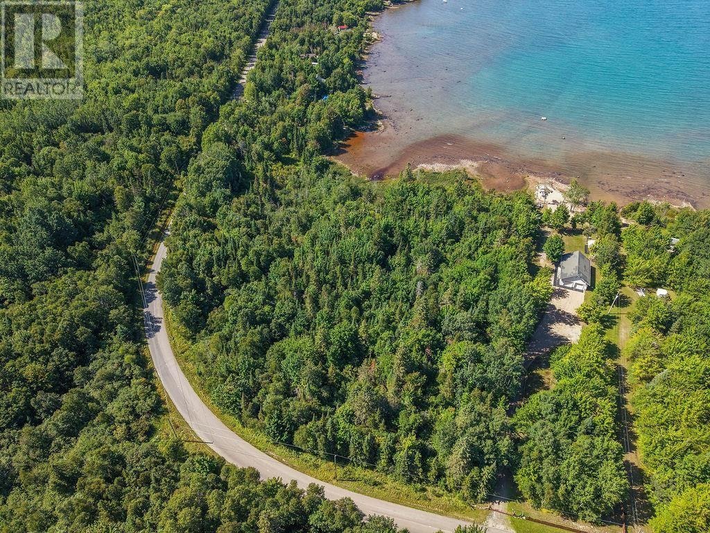 Four Seasons Drive, Harmony, ON, P0S 1E0