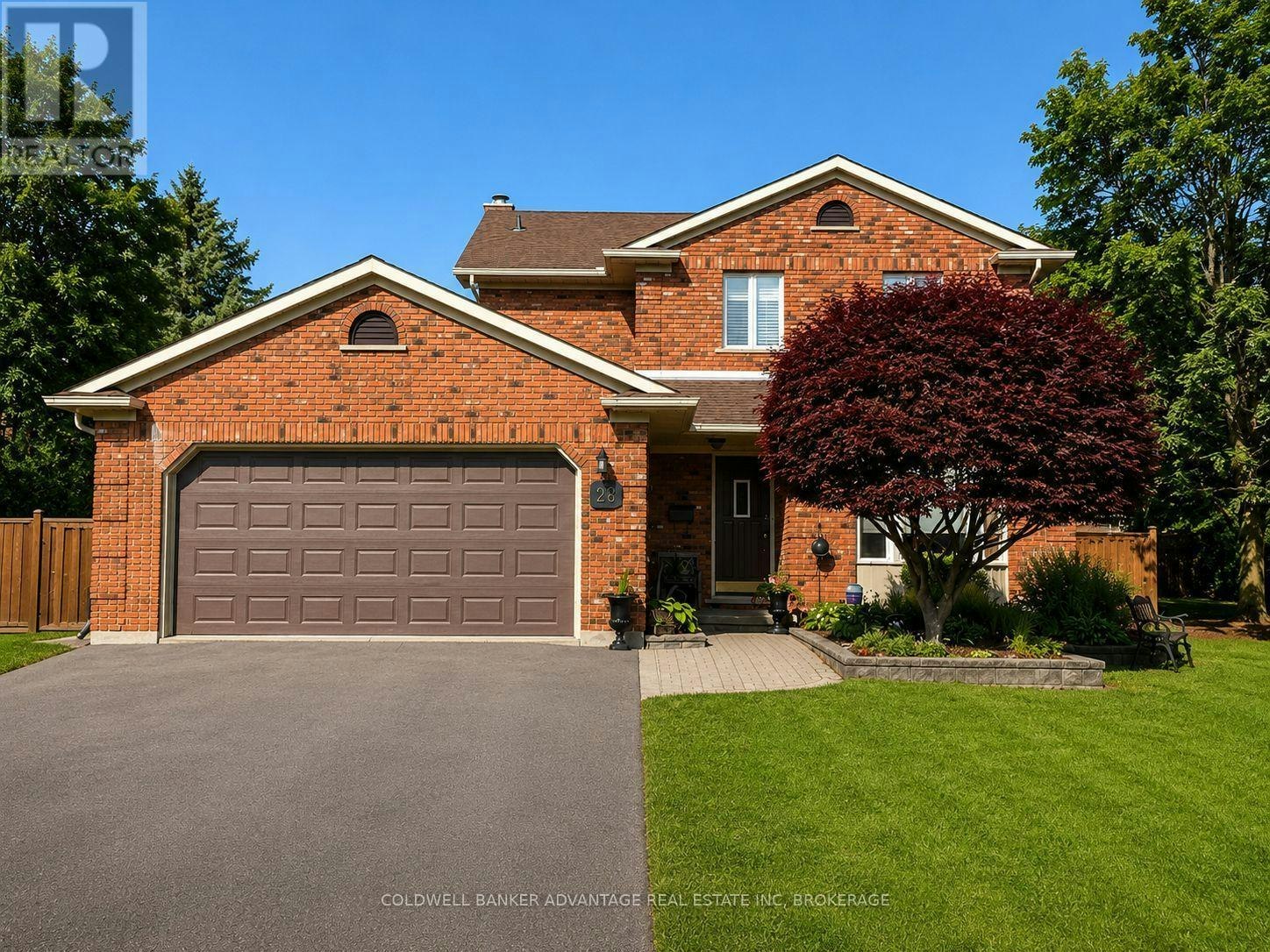 28 Dixon Crescent, Welland, ON, L3C 6P4