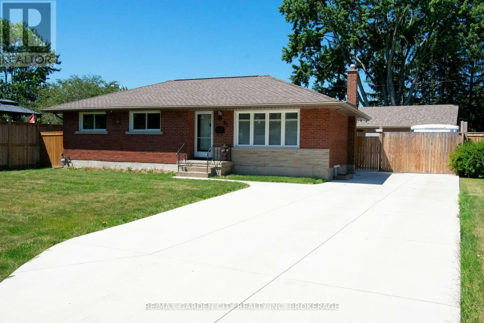 91 Crescent Drive, Welland, ON, L3B 2X4