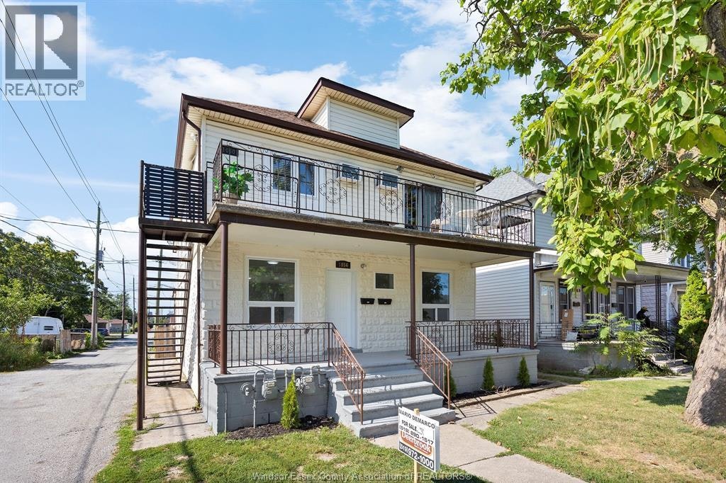 1056-1060 Niagara, Windsor, ON, N9A 3V2