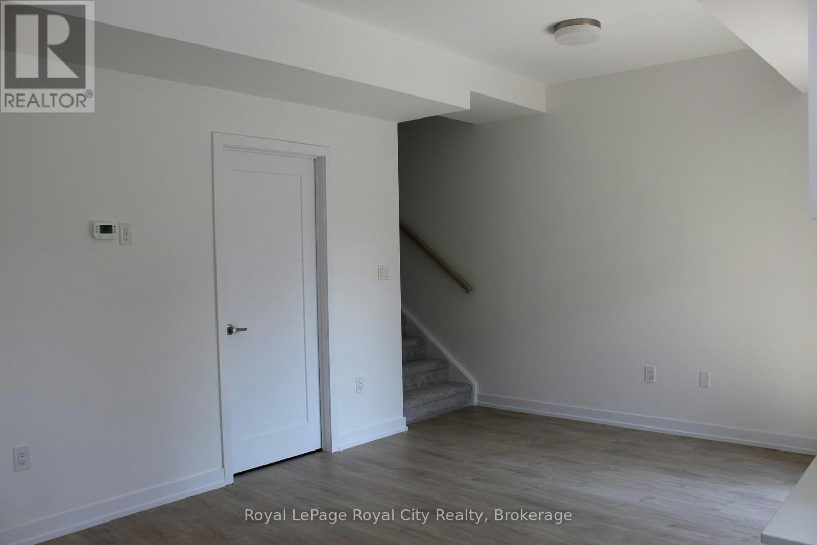 78-42 Lowes Road W, Guelph, ON, N1G 0H6 - 9