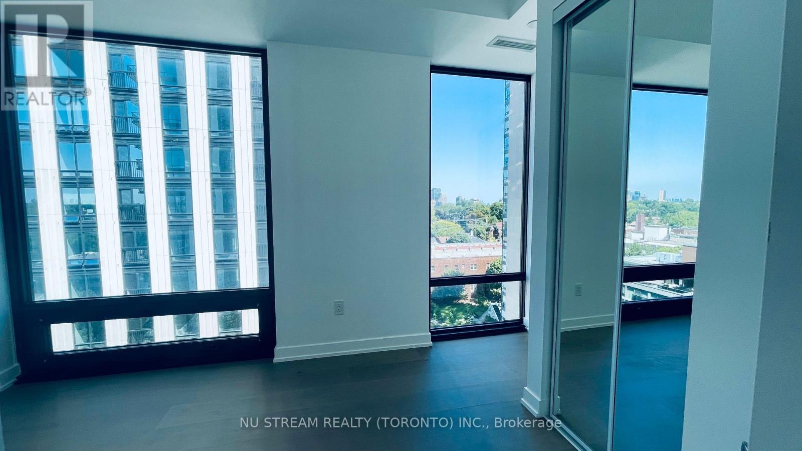 1502-91 Montclair Avenue, Toronto, ON, M5P 0B1 - 12