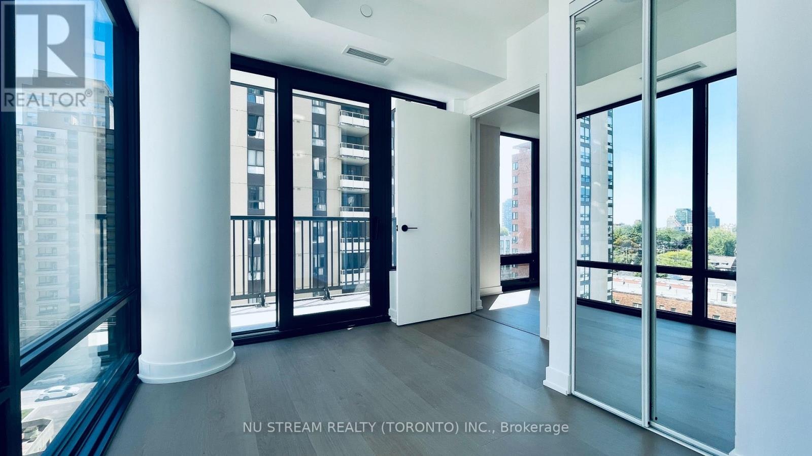 1502-91 Montclair Avenue, Toronto, ON, M5P 0B1 - 17