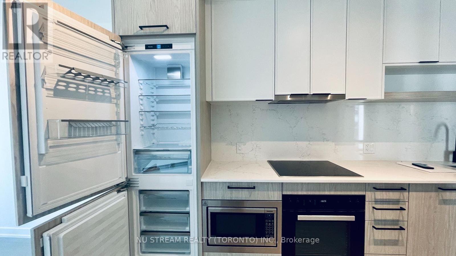 1502-91 Montclair Avenue, Toronto, ON, M5P 0B1 - 10