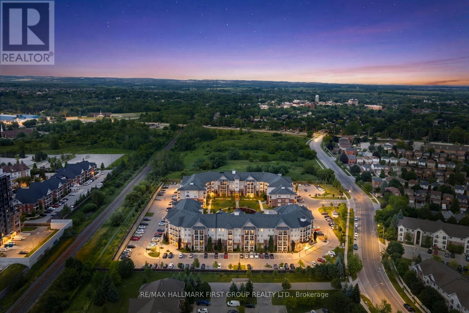 113-80 Aspen Springs Drive, Clarington, ON, L1C 4Y2