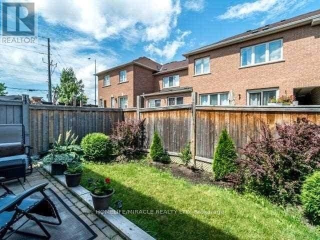 36 Lacebark Court, Brampton, ON, L6R 3M8 - 18