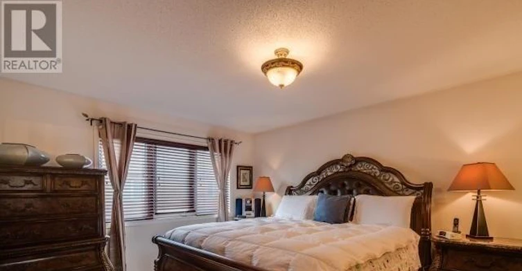 36 Lacebark Court, Brampton, ON, L6R 3M8 - 10