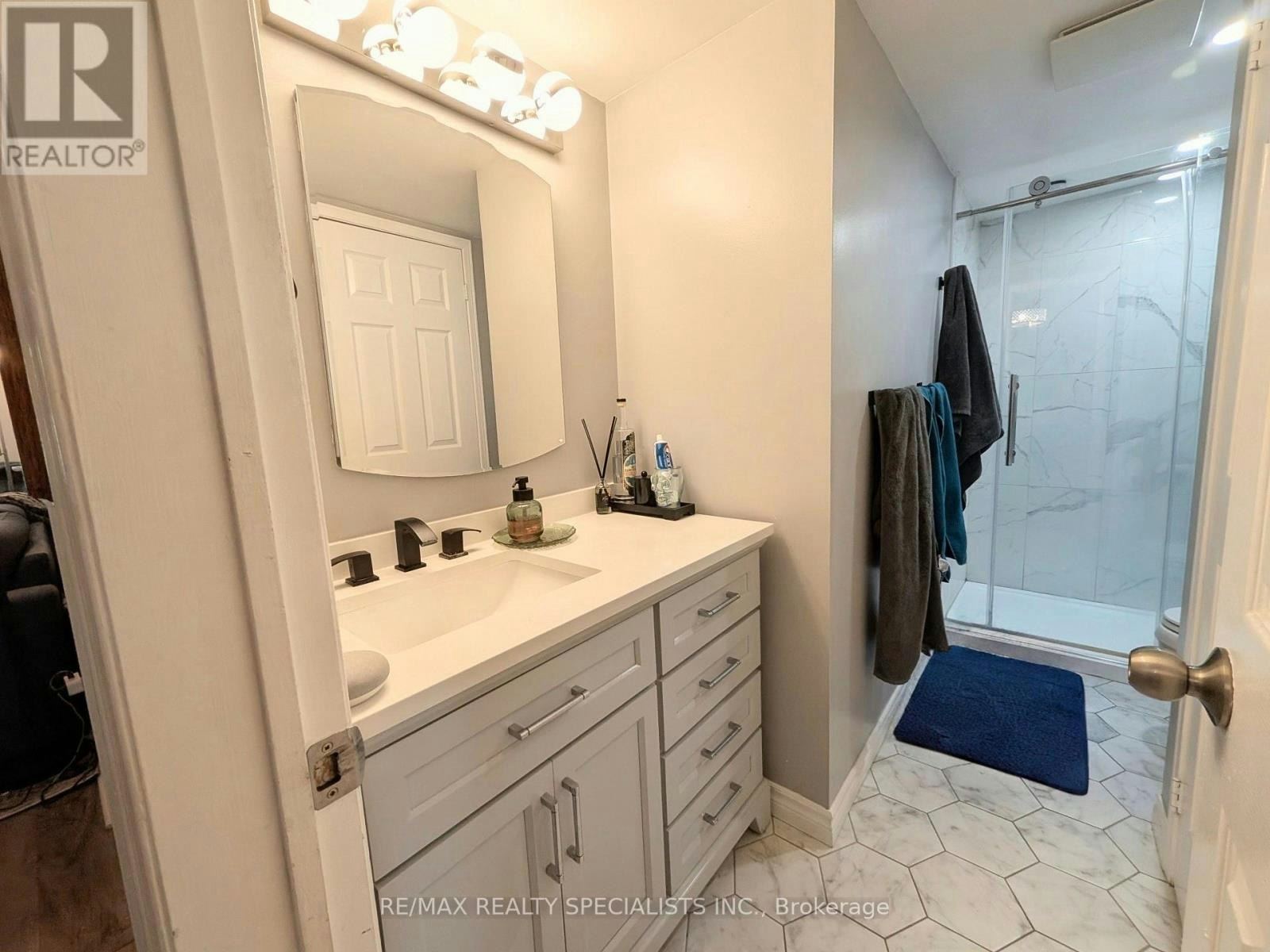 121-2110 Cleaver Avenue, Burlington, ON, L7M 3Z4 - 11