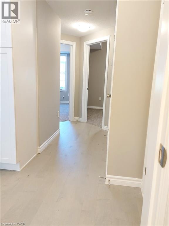 26 Wheat Lane, Kitchener, ON, N2R 0R6 - 7