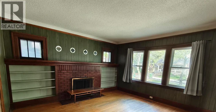 MAIN-3046 Alexander, Windsor, ON, N9C 1G5 - 9