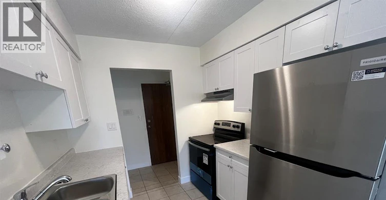 105-11822 Tecumseh Road East, Tecumseh, ON, N8N 1L7 - 2