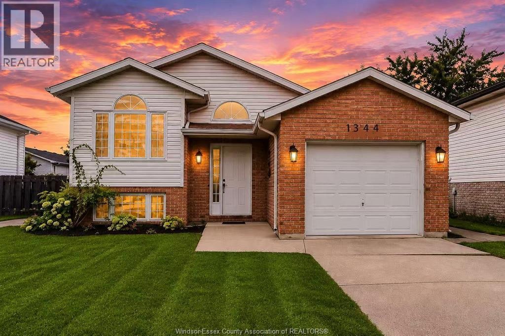 1344 Giselle, Windsor, ON, N8W 5P5