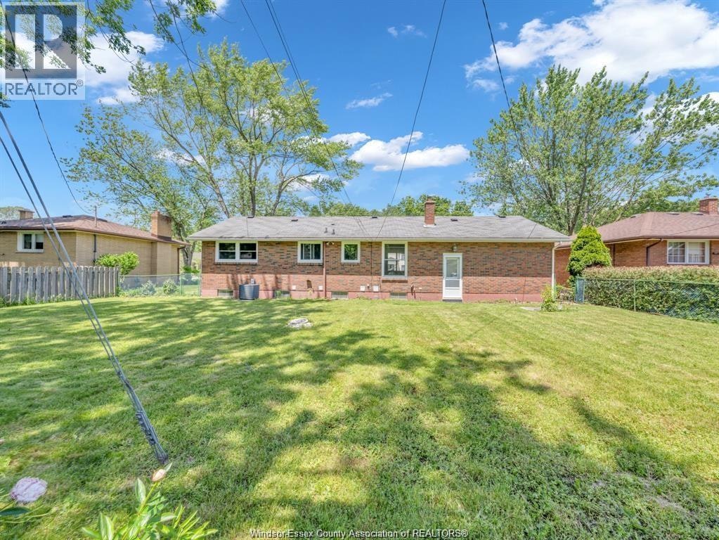 Upper-2445 Todd Lane, Lasalle, ON, N9H 1K4 - 12