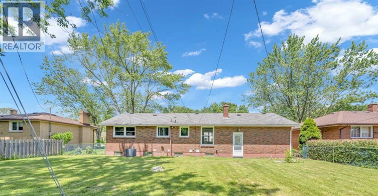 Upper-2445 Todd Lane, Lasalle, ON, N9H 1K4 - 12