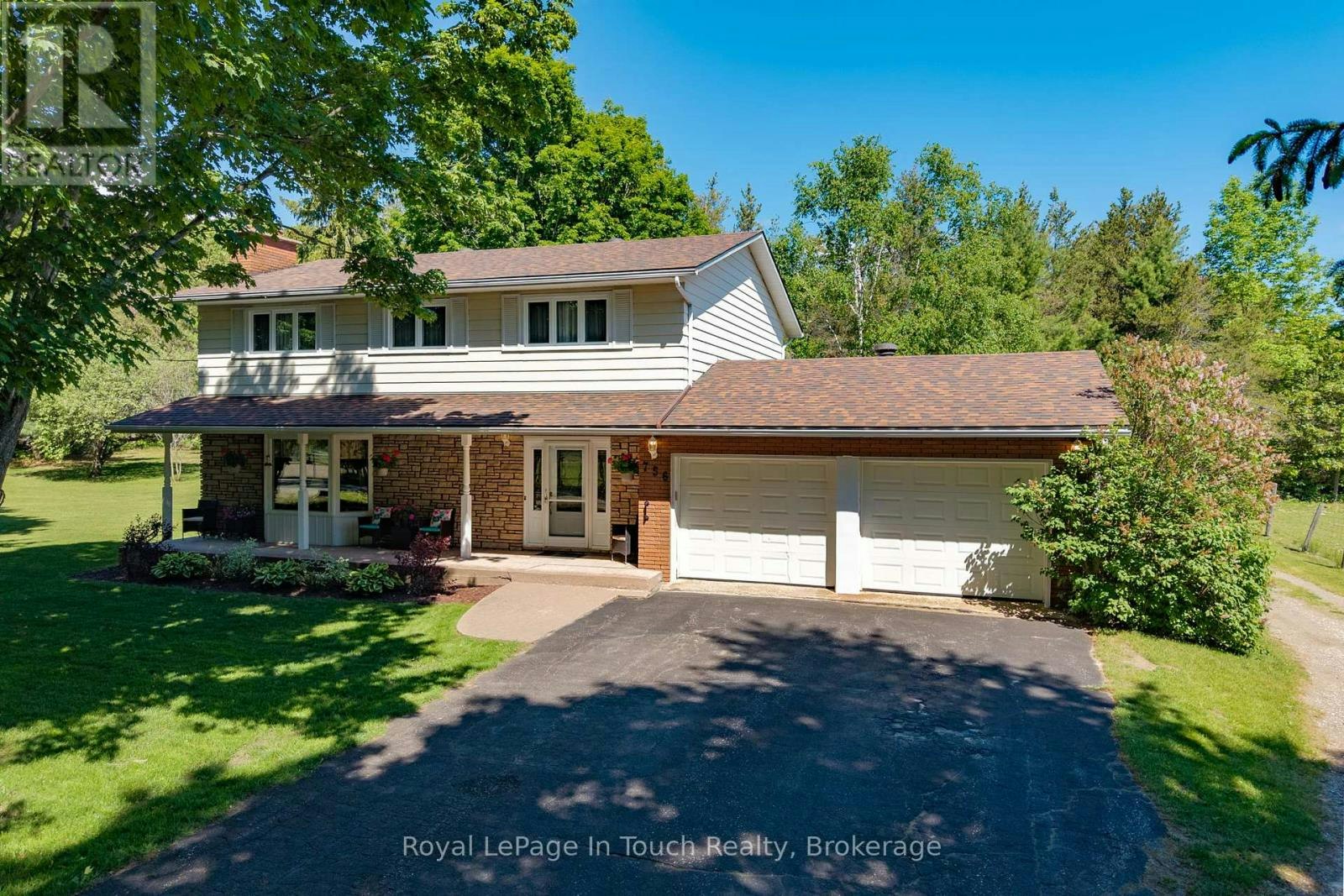 756 Champlain Road, Tiny, ON, L9M 0C2