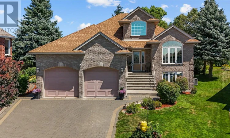 10 Cassandra Court