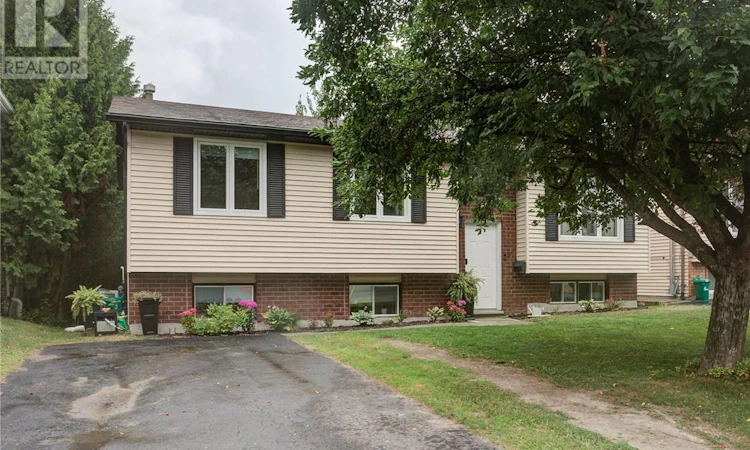 2870 Algonquin Road