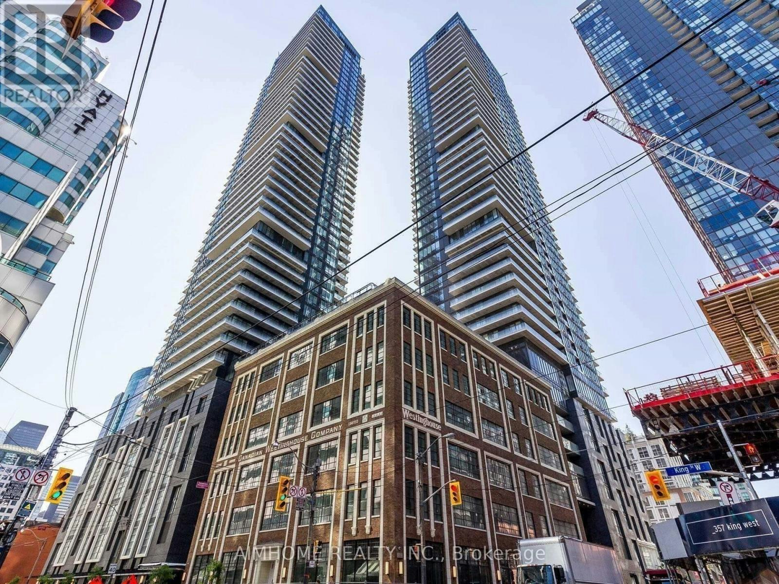3608-125 Blue Jays Way, Toronto, ON, M5V 0N5 - 3