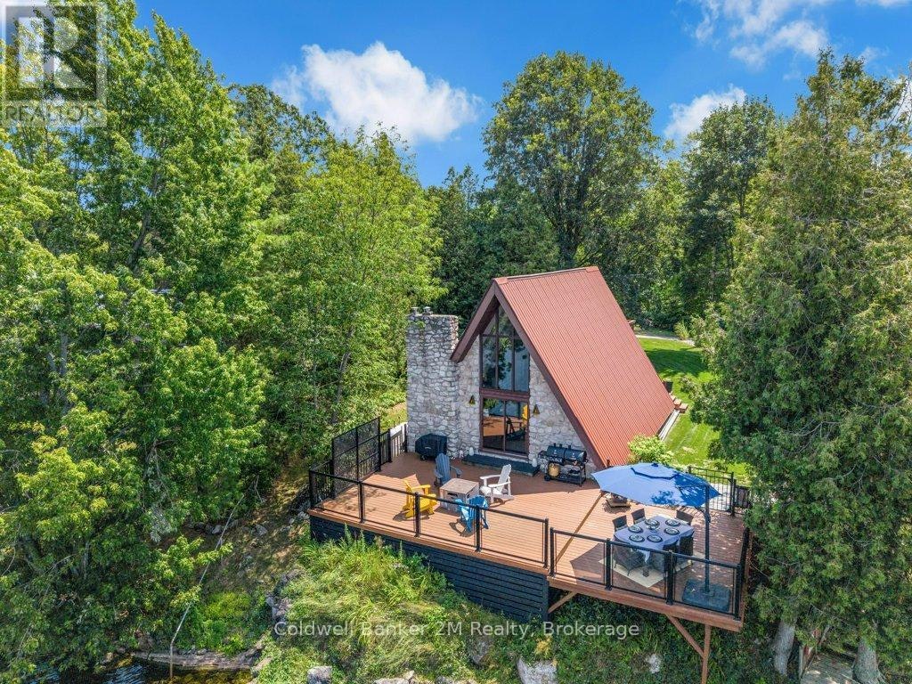 4173 Maple Drive, South Frontenac, ON, K0H 2W0