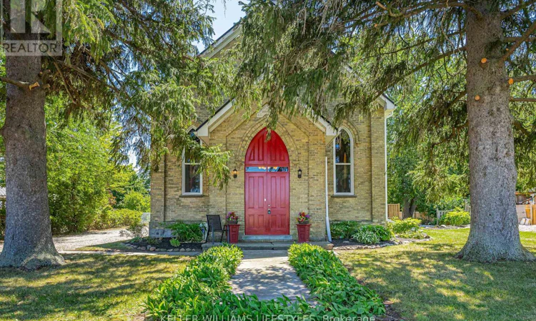 3229 Mcgillivray Drive