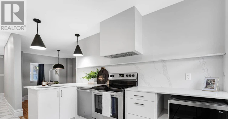 119 Hopewell Avenue, Ottawa, ON, K1S 2Z2 - 11