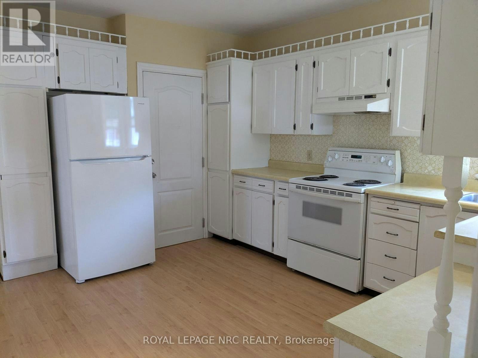 UPPER-187 Neff Street, Port Colborne, ON, L3K 3T7 - 8