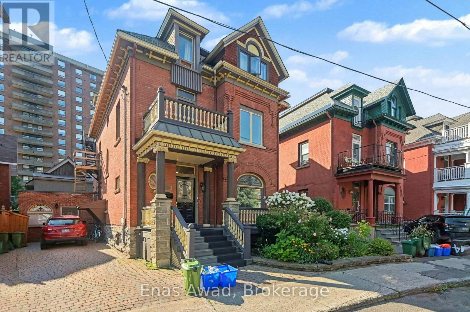 2-12 Somerset Street W, Ottawa, ON, K2P 0H4