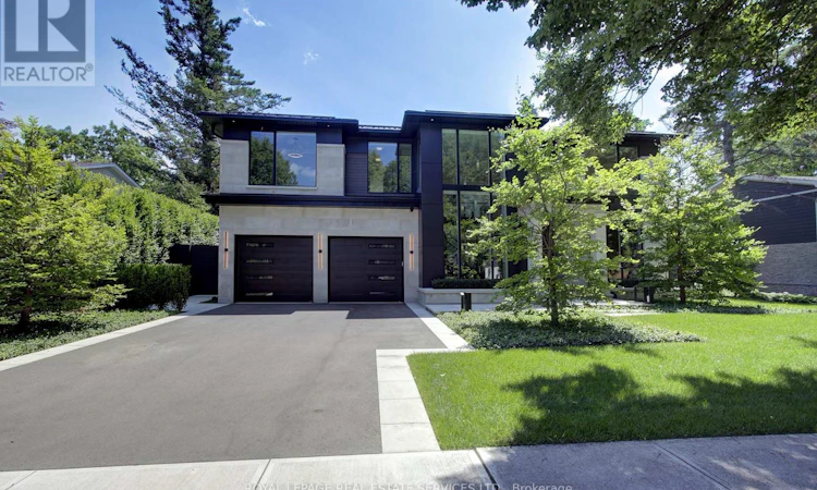 1472 Oakhill Drive