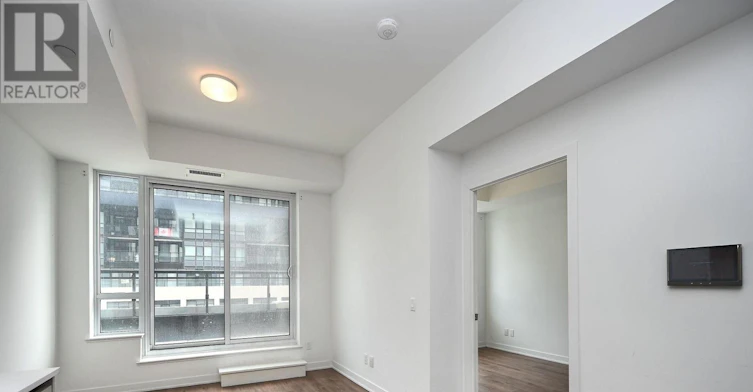319-405 Dundas Street W, Oakville, ON, L6M 5P9 - 11
