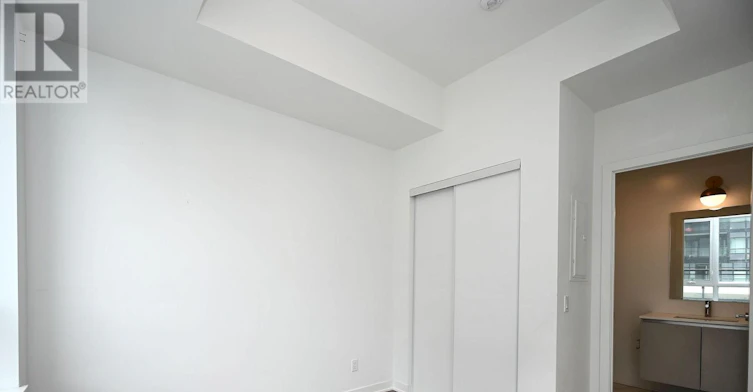 319-405 Dundas Street W, Oakville, ON, L6M 5P9 - 35