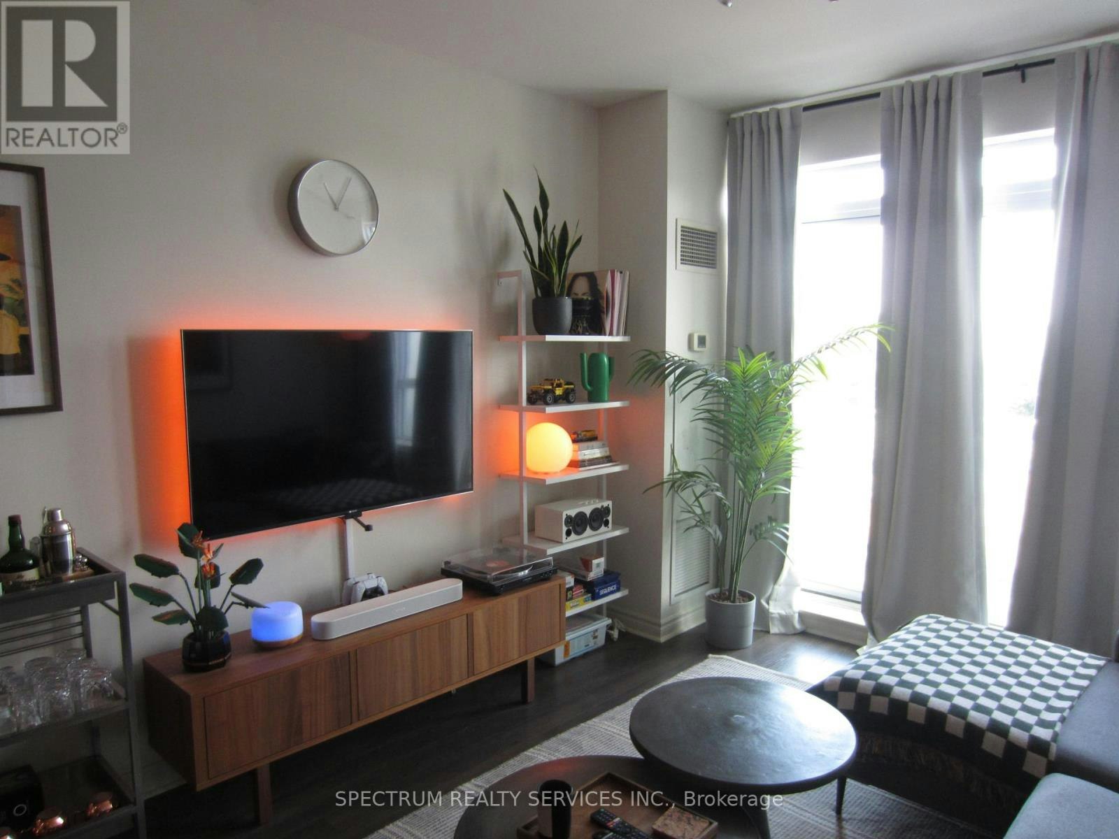 512-3865 Lake Shore Boulevard W, Toronto, ON, M8W 0A2 - 7