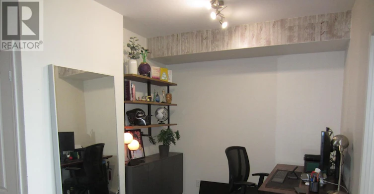 512-3865 Lake Shore Boulevard W, Toronto, ON, M8W 0A2 - 8