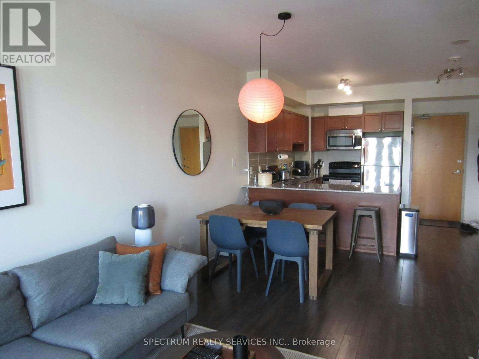 512-3865 Lake Shore Boulevard W, Toronto, ON, M8W 0A2 - 10