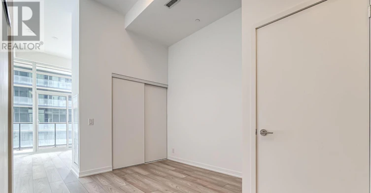 705-285 Dufferin Street, Toronto, ON, M6K 0J2 - 5