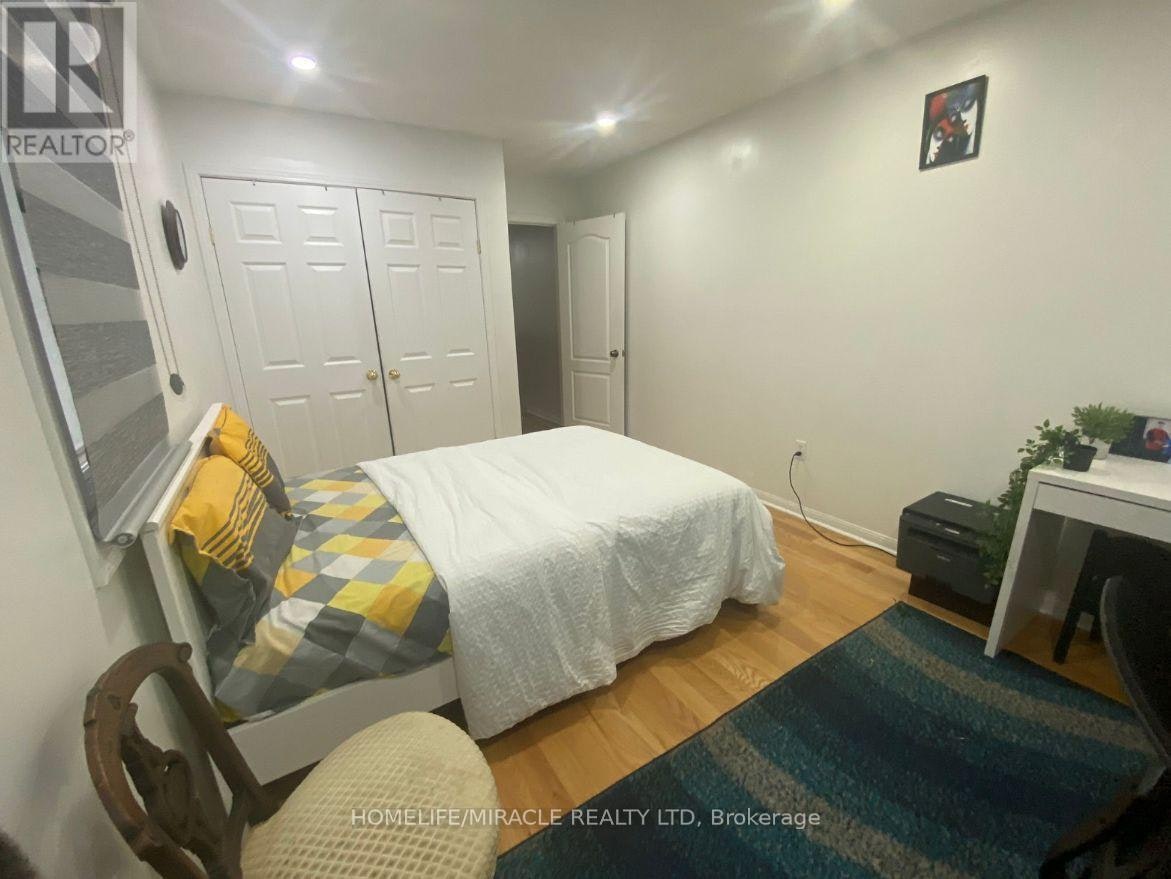 6 Mount Fuji Crescent, Brampton, ON, L6R 2L3 - 8