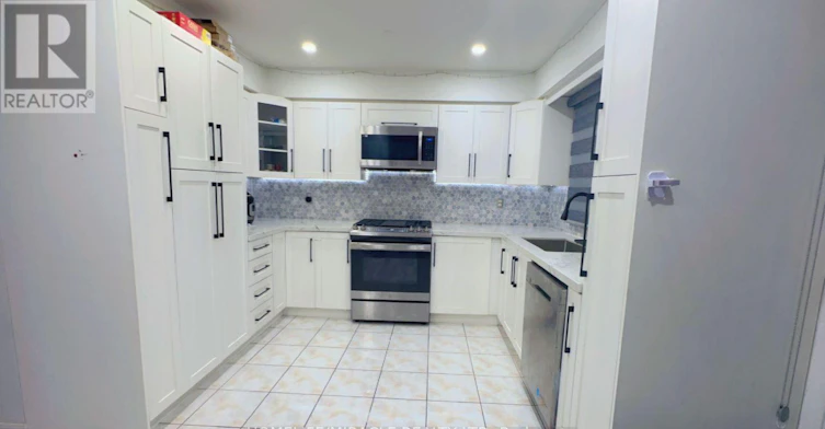 6 Mount Fuji Crescent, Brampton, ON, L6R 2L3 - 6