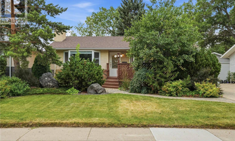 19 Thomson Avenue